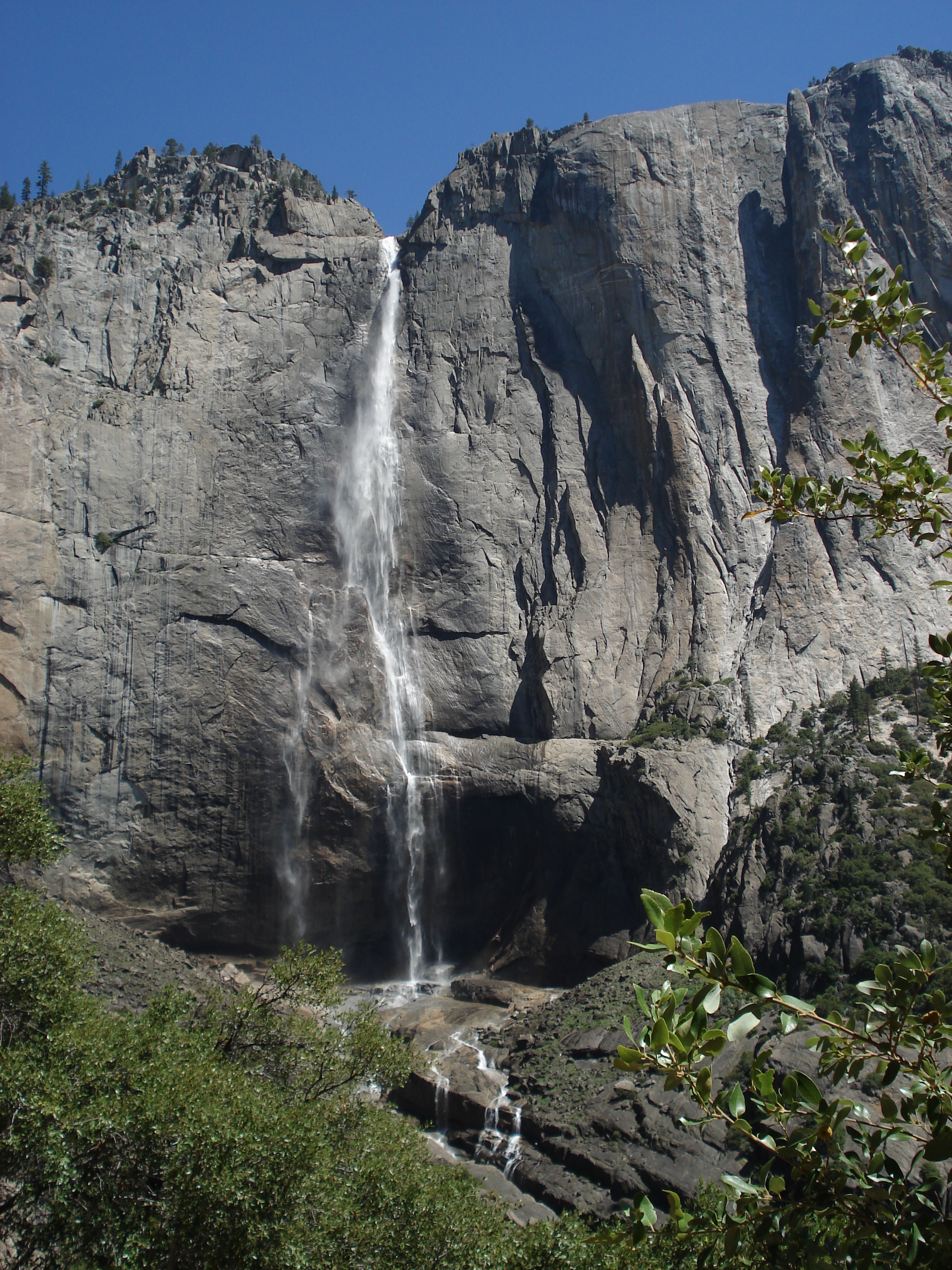 Download this Yosemite Falls picture